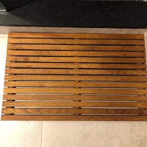 Nordic Style Teak Brown Shower Mat 31.4x19.6