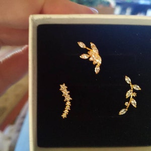 Orecchini a cartilagine con fiore in CZ • Orecchini senza fili • Eleganti orecchini a cerchio • Orecchini alla moda • Orecchini a cerchio pushback • Borchie a forma di fiore di loto - Italia