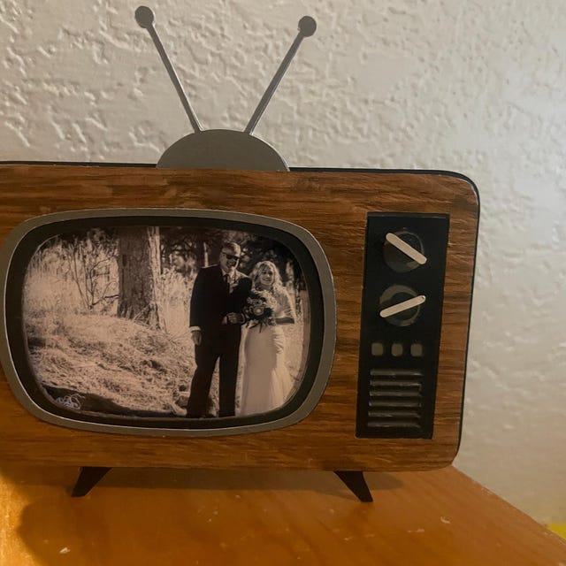 レトロ TV グリーティング カード svg、ヴィンテージ TV カード svg