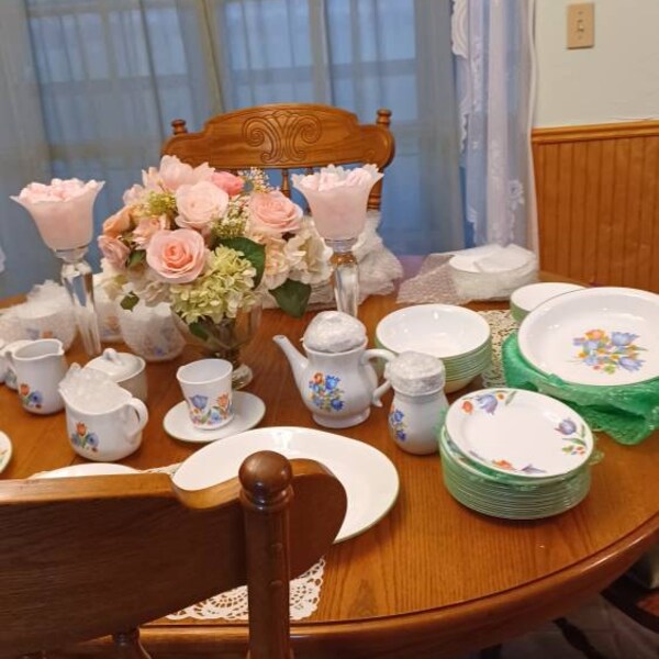 thumbnail image 2 of Vtg Indiana Glass Princess Blue Punchbowl Set With 11 Cups & Blue 2 of 10