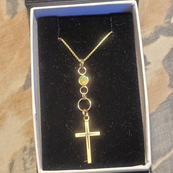 Charm/pendentif En Or 18 Carats Avec Opale éthiopienne Naturelle - Fait Main, Neuf