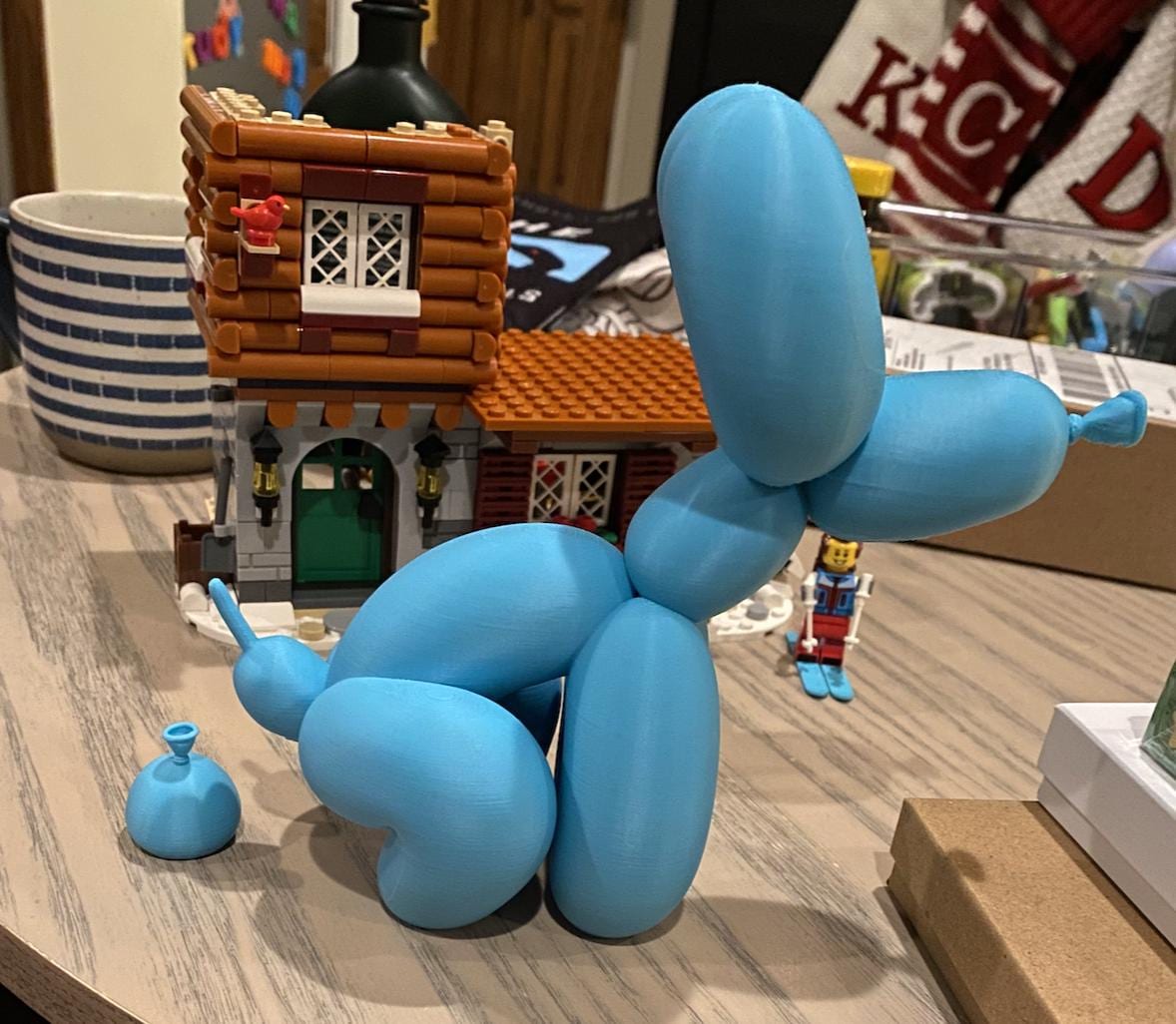 Stanley the Pooping Ballon Animal - Multiple Sizes - Great for your desk or a fun Decoration