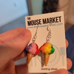 Svenna added a photo of their purchase