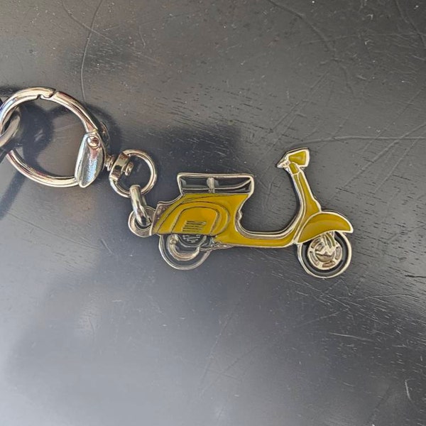 Roll Royce Silver Black Keychain Pendant Metal Enamel Color Classic Car ...