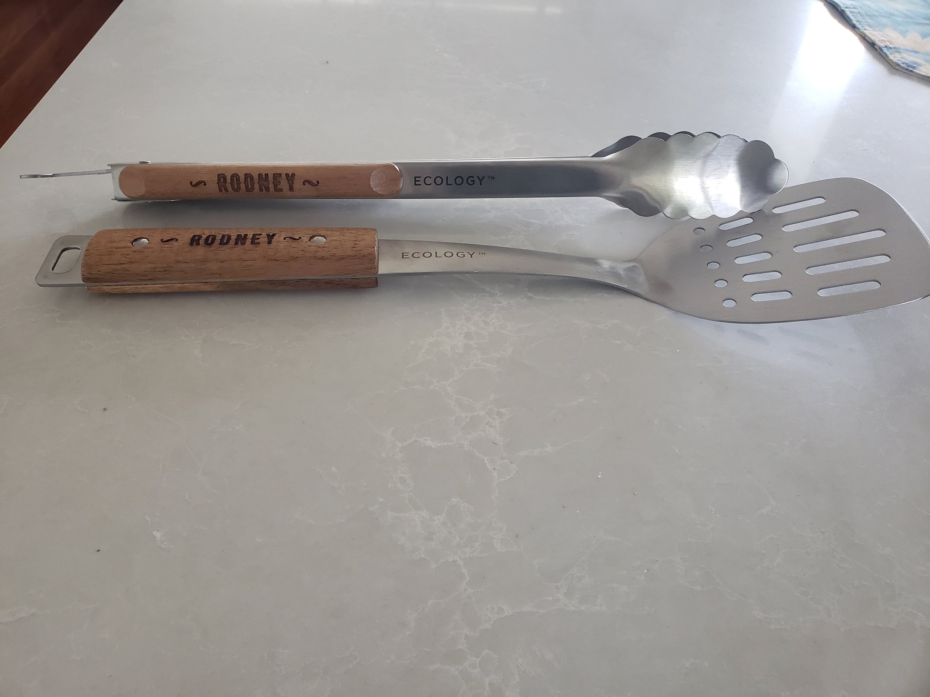 Personalised BBQ Tools Gift Set, Custom Laser Engraved Etching Barbecue Tongs & Spatula, Barbeque Grill Gift Him Dad Fathers Day GrillFather