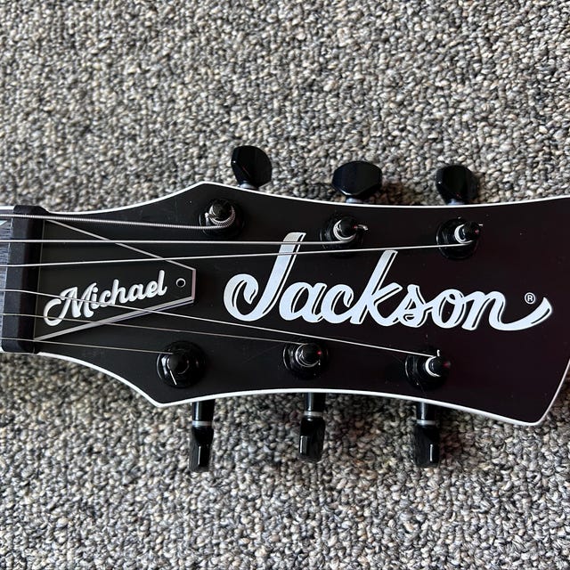 ギター用トラスロッドカバー - カスタム刻印入り - JACKSON用