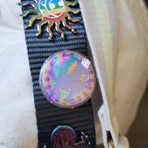 Wide Pin Holder Keychain / Black Keychain Pin Keeper / 1.5 Width / Wide ...