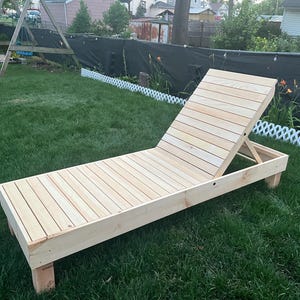 Jairo added a photo of their purchase