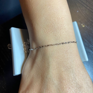 Medium Hammered Click Hoops main image 0
