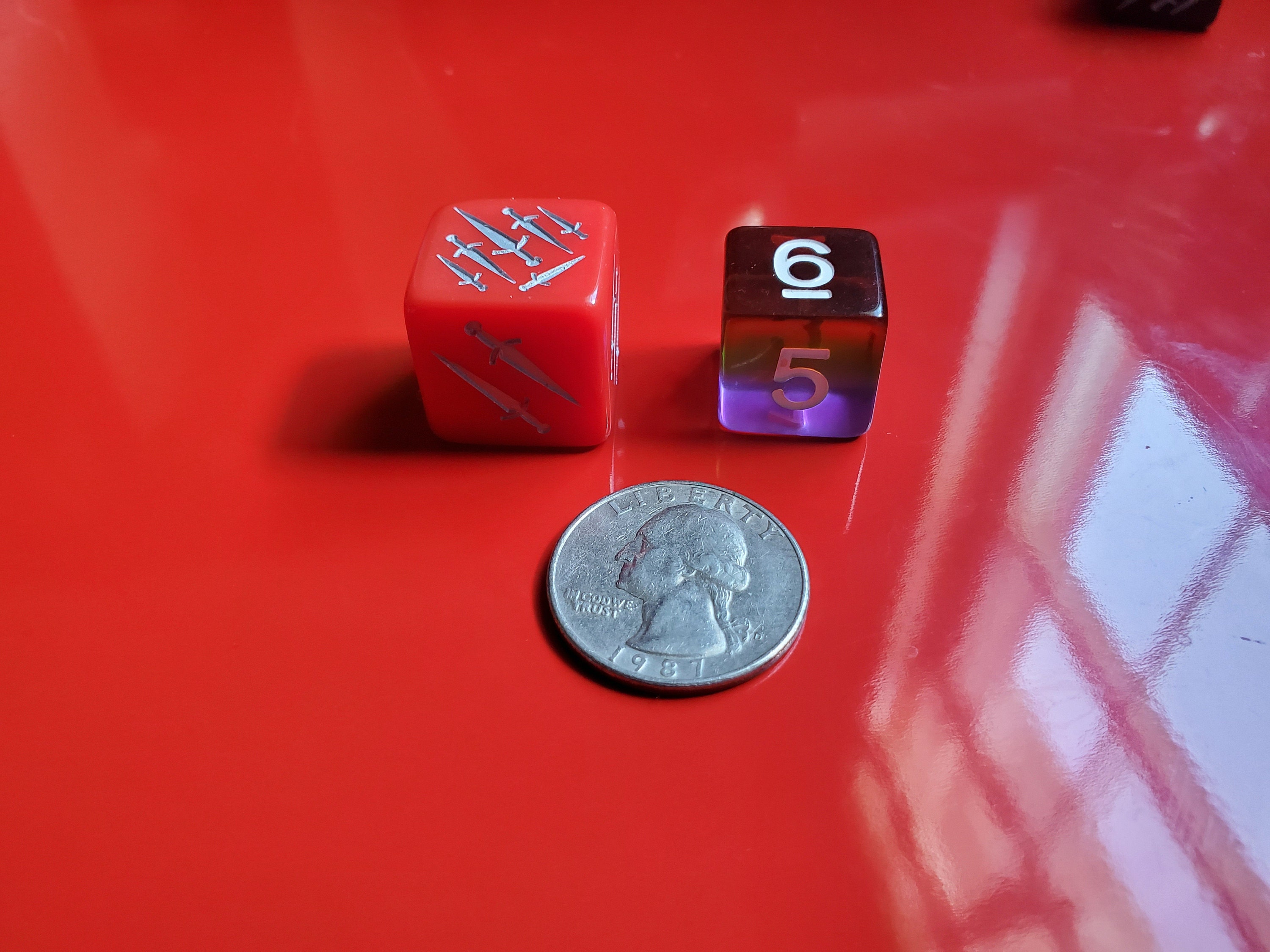 Dagger Dice / Set of 2 / D6 - RPG, Rogue Class