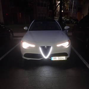 Elegant Alfa Romeo Giulia V Light Images