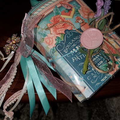 8 Journal Girl Vinyl Sticker Set 1 Junk Journal Stickers - Etsy