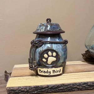 Vonnie added a photo of their purchase