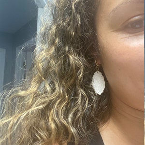 Julimar added a photo of their purchase