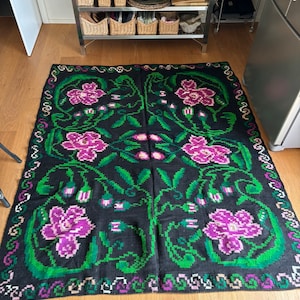 Lovely Handmade Traditional Romanian Rug, Rumänischer Vintage Teppich