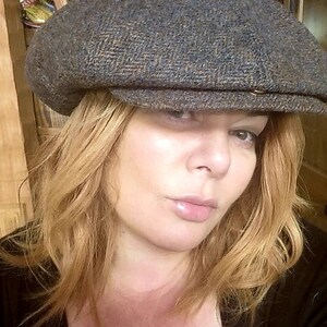 Nikki Oversized Newsboy Cap Black Navy Cashmere Corduroy Huge Nikki Oversized Newsboy Cap Black Navy Cashmere Corduroy Huge