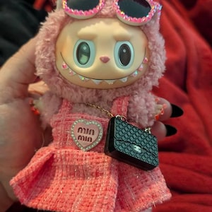 Brianna added a photo of their purchase