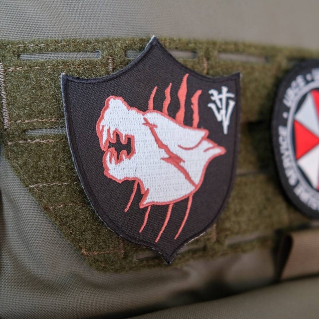 VOLK TACTICAL GEAR バイオハザード ハウンドウルフ　ワッペン オフィシャルショップ限定】『バイオハザード ヴィレッジ』ハウンド