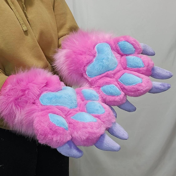 View Fake/Faux Fur Fabric by BigZFabric on Etsy