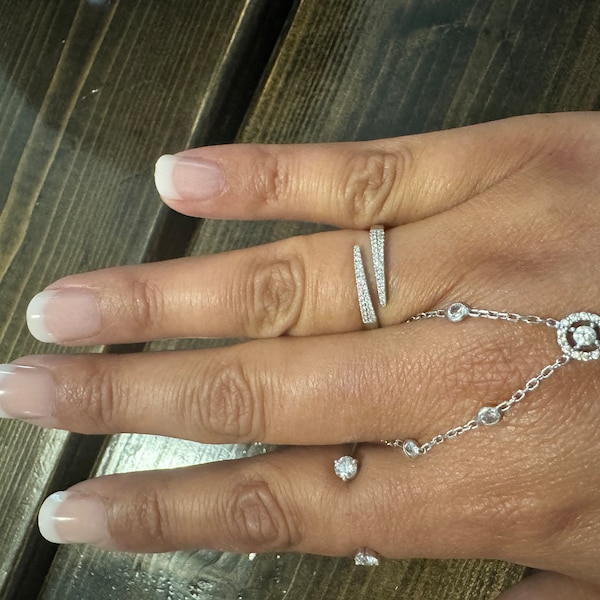 1ct Solitaire Engagement Ring for Women Gold Stacking Iconic Leaf Ring ...