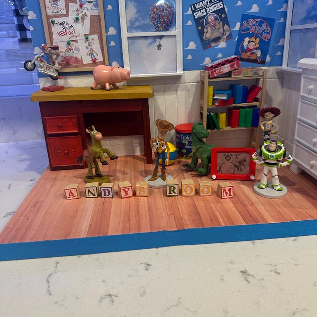 置物 Disney/Pixar Toy Story Andy's Room Disney and Pixar Minis Stackable Stories Toy Story Andy's
