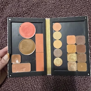 Kalina added a photo of their purchase