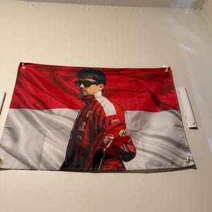 Caitlyn added a photo of their purchase