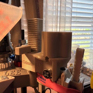 3d Printable Universal Case Dropper for Lee Pro 4000 (auto Breech
