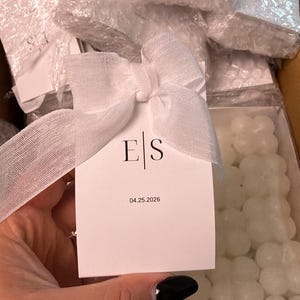 esmeralda added a photo of their purchase