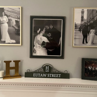 Liverpool 3D Signs YNWA You'll Never Walk Alone and Liverbird Sign ...