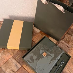 Eslyn added a photo of their purchase