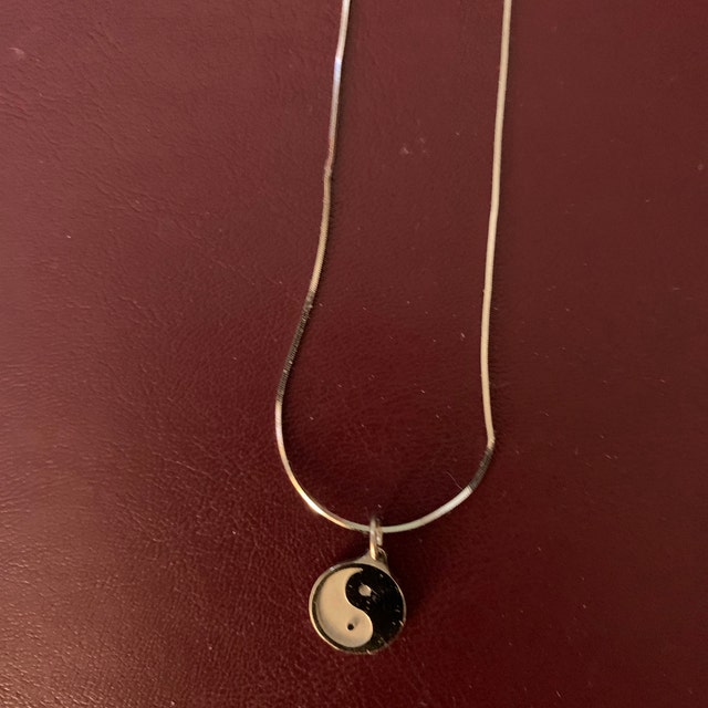 90s Yin Yang and Pearl Phone Chain, Jewel near me, Jewelery, Lovisa