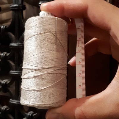 100% Linen Thread Natural and Bleached 500 M Spool - Etsy