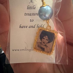 sofia added a photo of their purchase