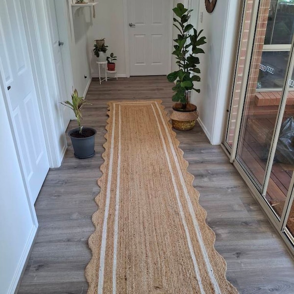 Scalloped Jute Rug- Rustic Red Wave Edge Jute Rug, Jute Scalloped Rug ...