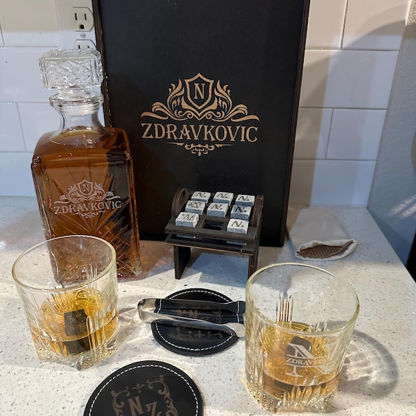 Western Inspired Etched Old Fashioned Whiskey Glasses