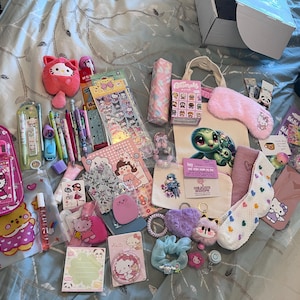 Jaclyn added a photo of their purchase