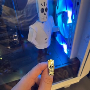 Alejandrina Wiggins added a photo of their purchase