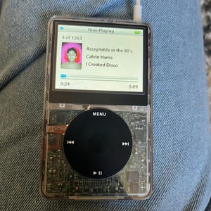 Apple iPod Classic - 第 5 世代、クリア+ブラック (3000 mAh Apple iPod Classic - 第 5 世代、クリア+ブラック (3000 mAh