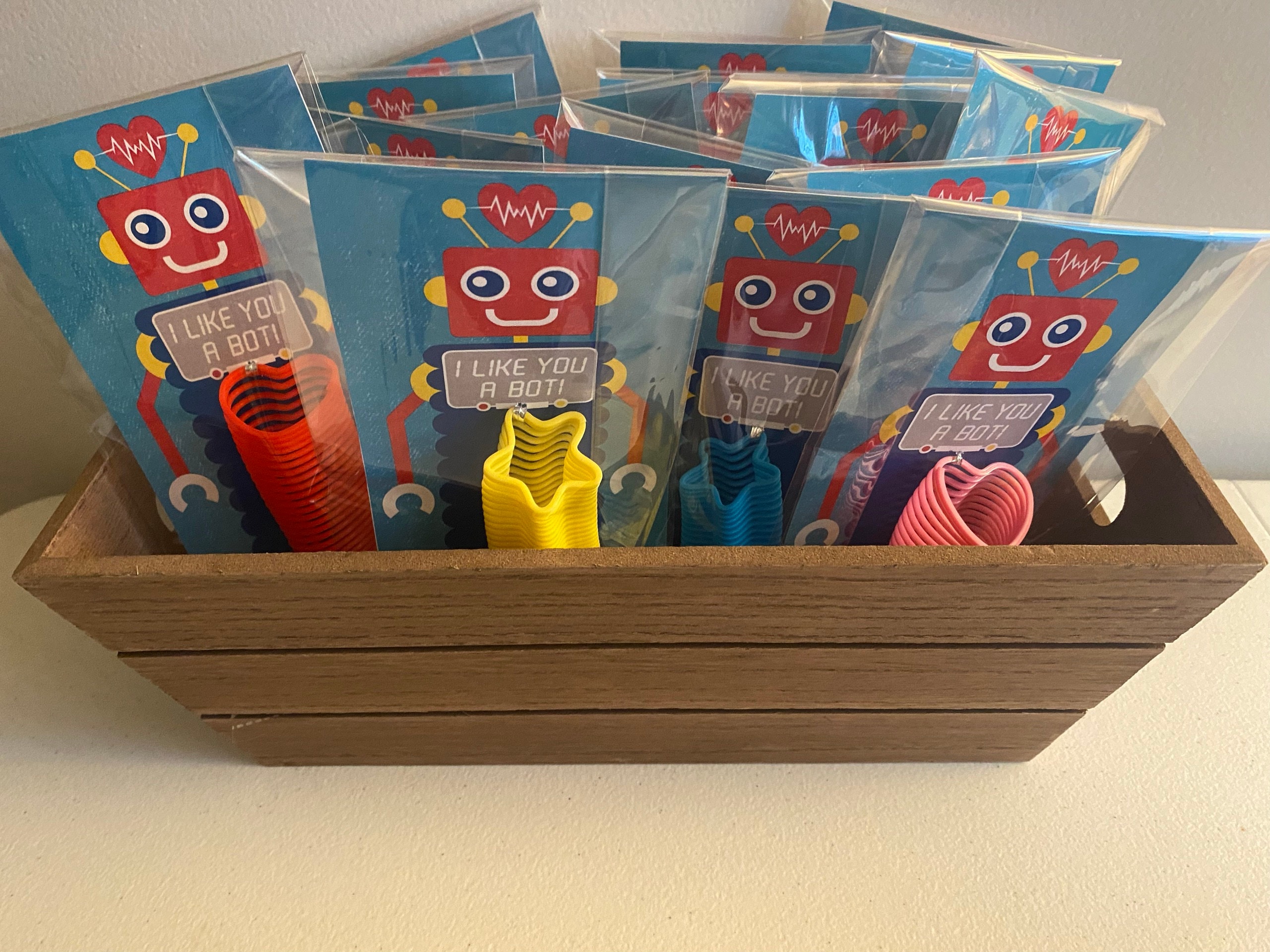 Robot kids valentine, slinky valentine, robot, school valentine, classroom valentine, printable, Just Add Confetti - INSTANT DOWNLOAD