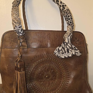 Marlon added a photo of their purchase