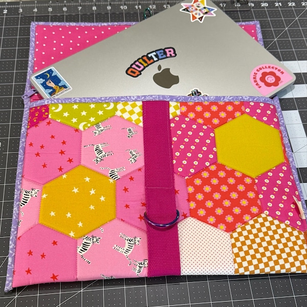 Project Carry Case Pattern PDF Pascal Carrying Case Pattern || Quilted Laptop and Tablet and Book ...