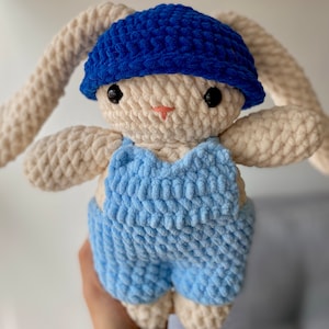 Laura added a photo of their purchase