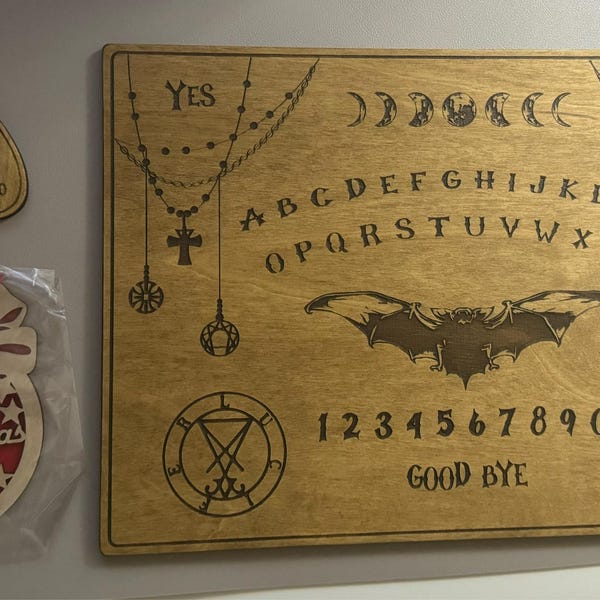 Spirit Board Ouija Talking Skull Ornament 20cm