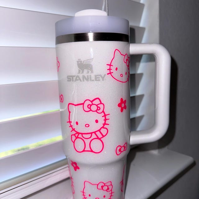 本物のスタンレー ハローキティ (30 または 40 オンス) 受注生産