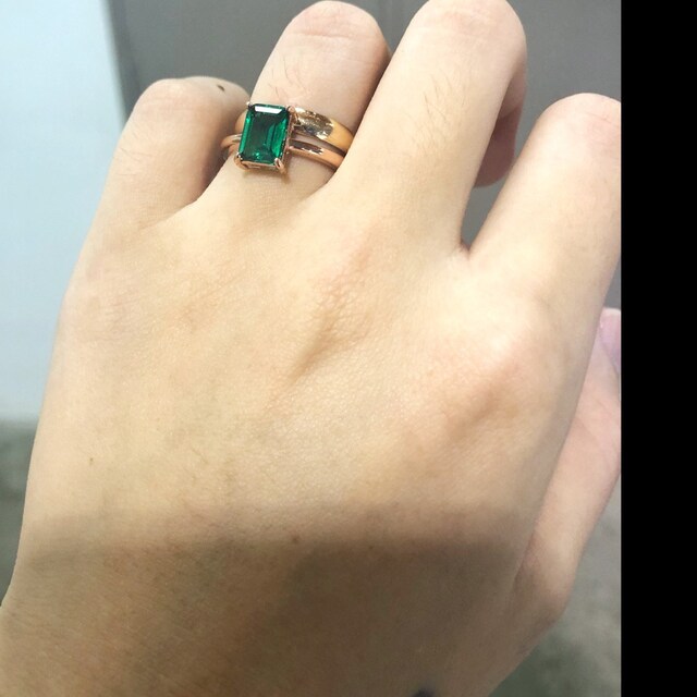 エメラルドカットエメラルドリング、2カラット6×8mmエメラルドカット