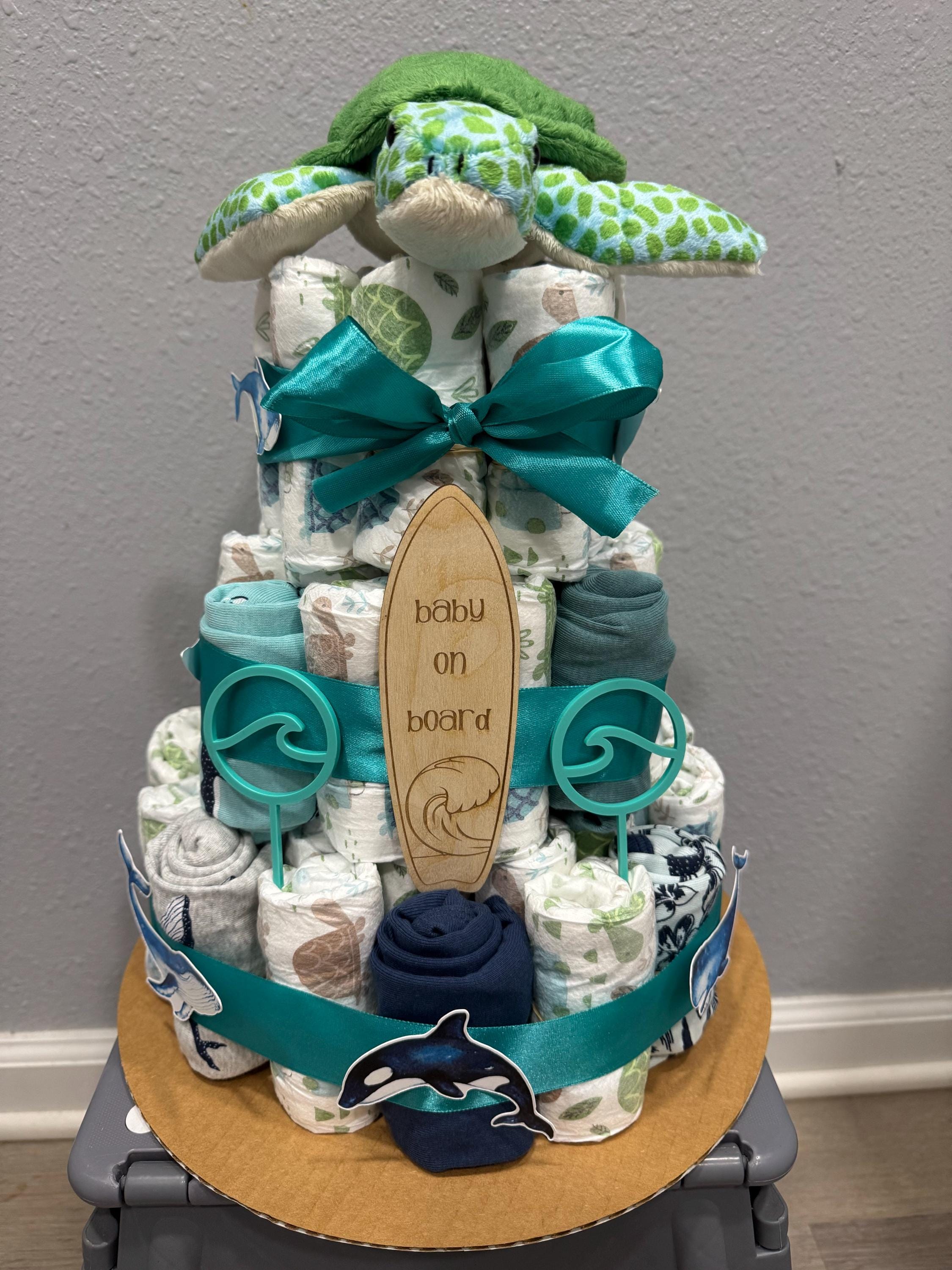 Baby an Bord, Schwangerschaftsanzeige, Surf-Baby-Ankündigung, Surfbrett-Kinderzimmer, Strand-Kinderzimmer, Strand-Baby-Ankündigung, Schwangerschaftsschild