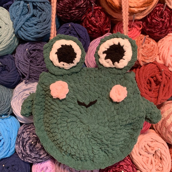 Frog Print Pattern Crossbody Bags