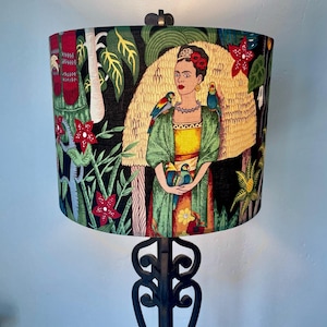 Abat-jour Motif Frida Kahlo - Fait Main En Tissu - Neuf