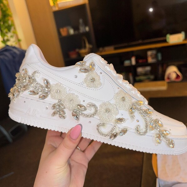 Fall Embroidered Converse Pattern PDF DIY Download Shoe Embroidery